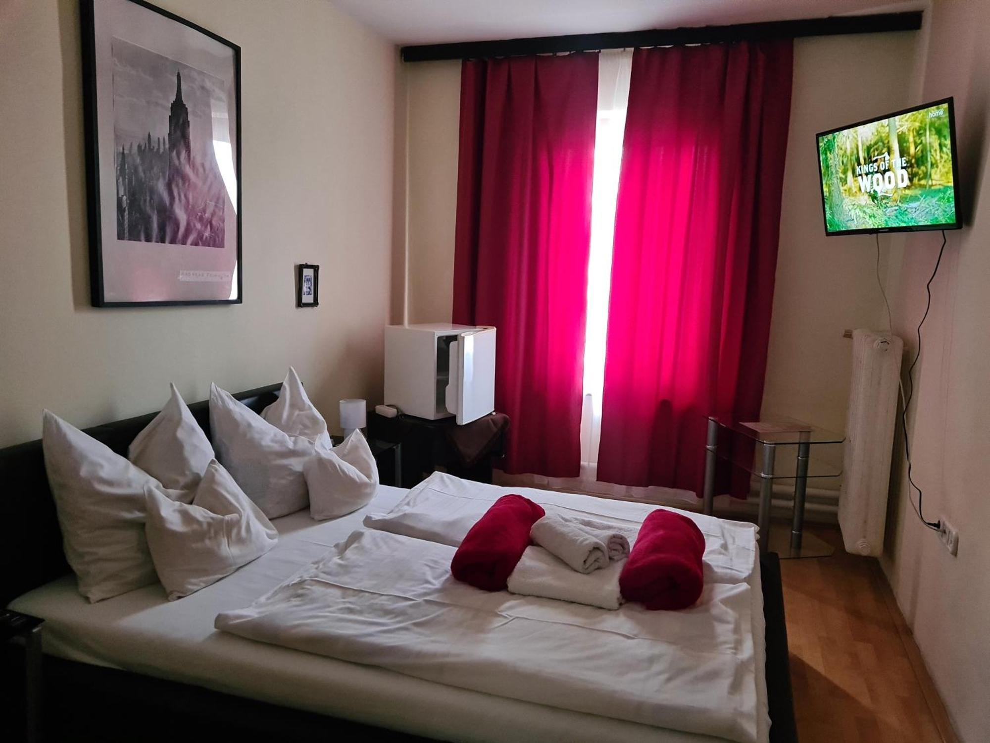 Hotel Oroszlan Szigetvár Dış mekan fotoğraf